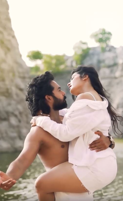 Priyanka Jain Bold Photos with her Lover Shivakumar