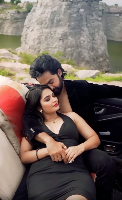 Priyanka Jain Bold Photos with her Lover Shivakumar
