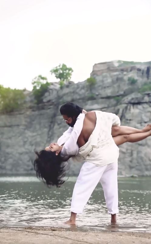 Priyanka Jain Bold Photos with her Lover Shivakumar