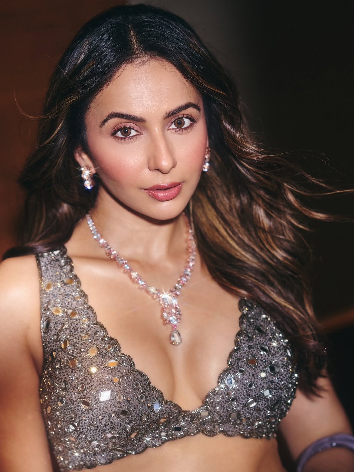 Rakul Preet Singh Shines with her Beauty