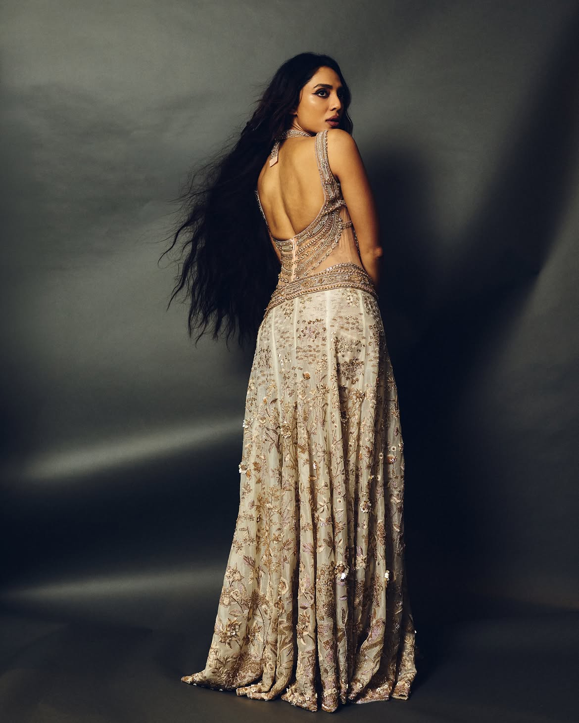 Sobhita Dhulipala Stunning looks in Special Dress