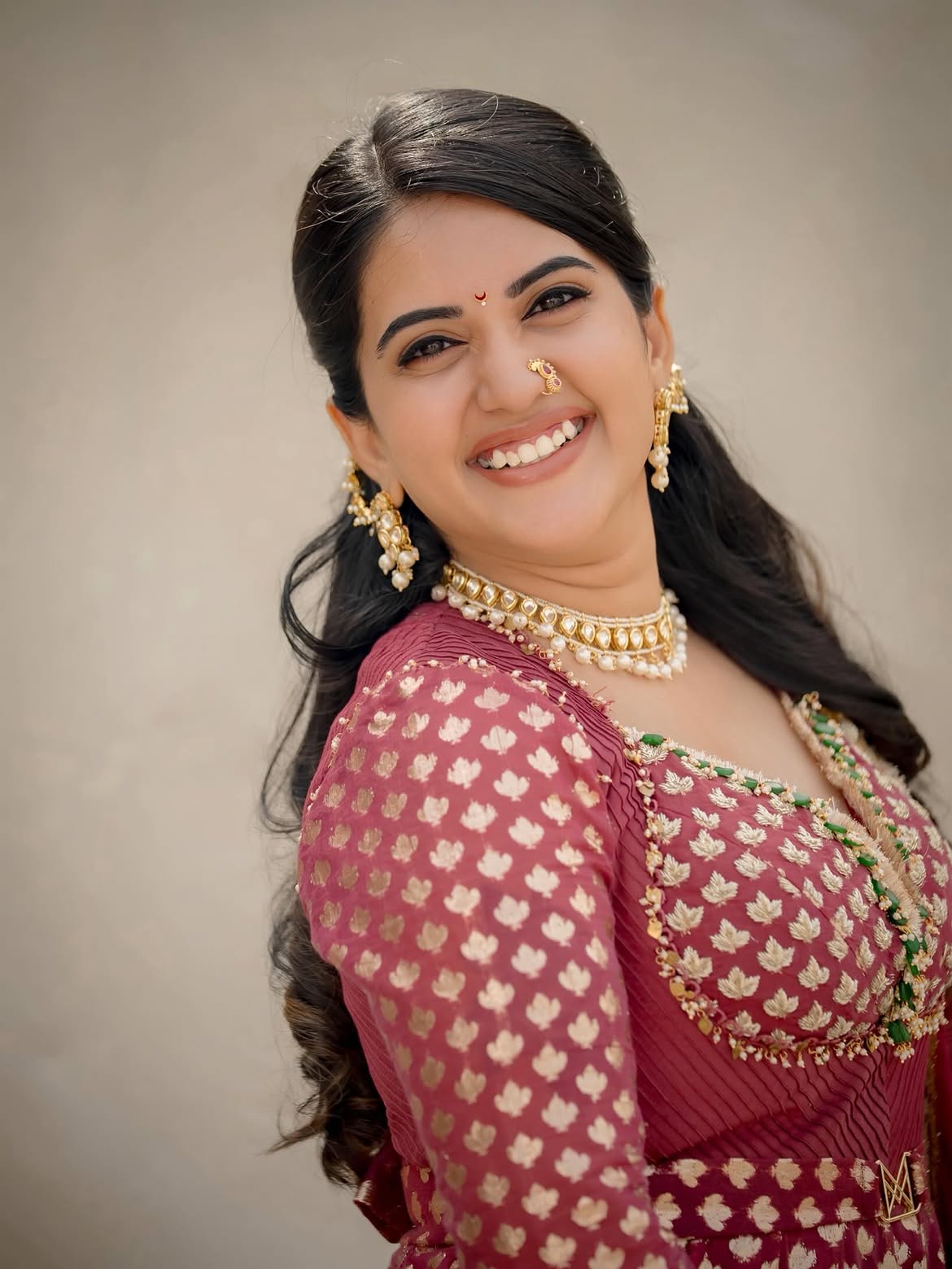 Sravanthi Chokarapu with Beautiful Nose Stud