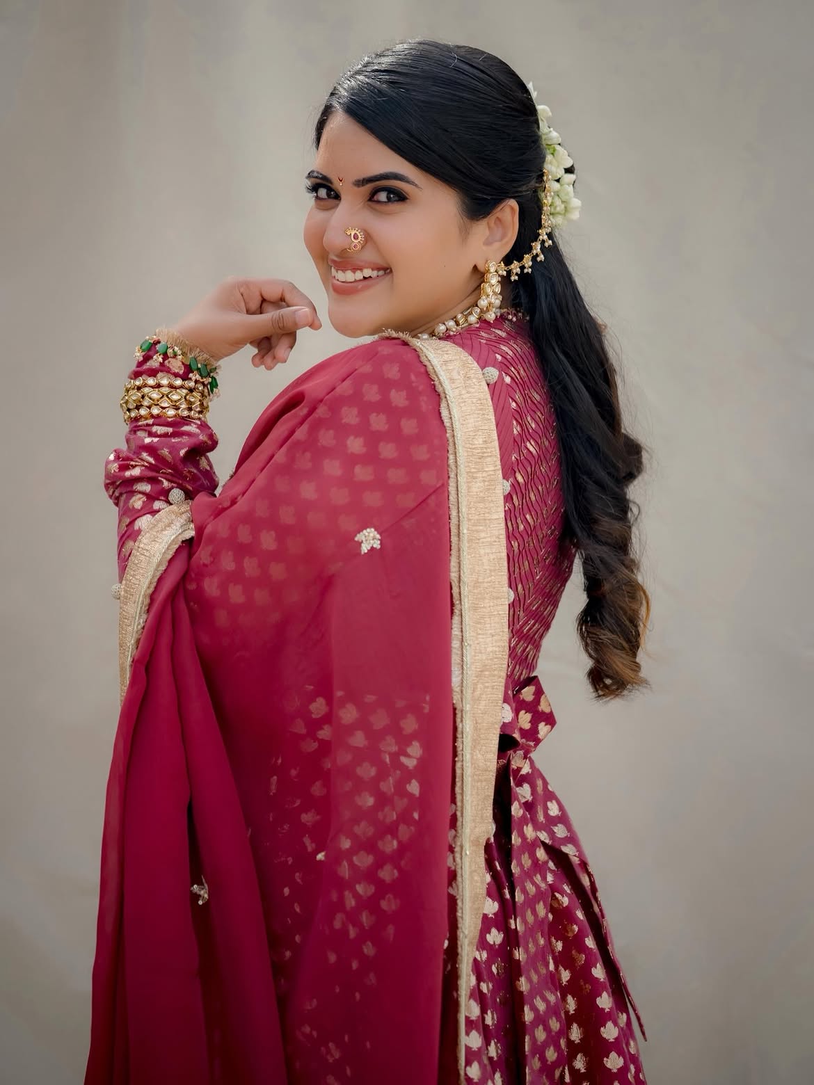Sravanthi Chokarapu with Beautiful Nose Stud