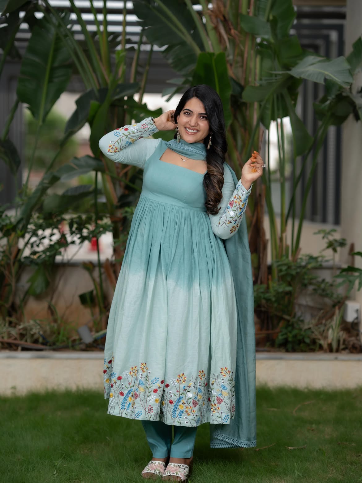 Sravanthi Chokarapu Simple Looks