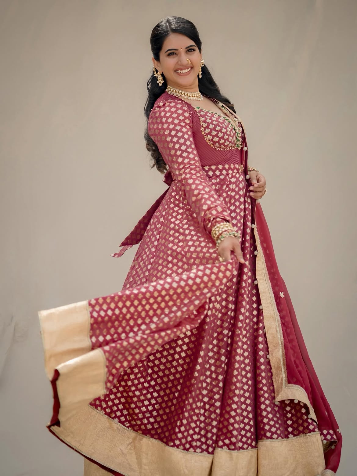 Sravanthi Chokarapu with Beautiful Nose Stud