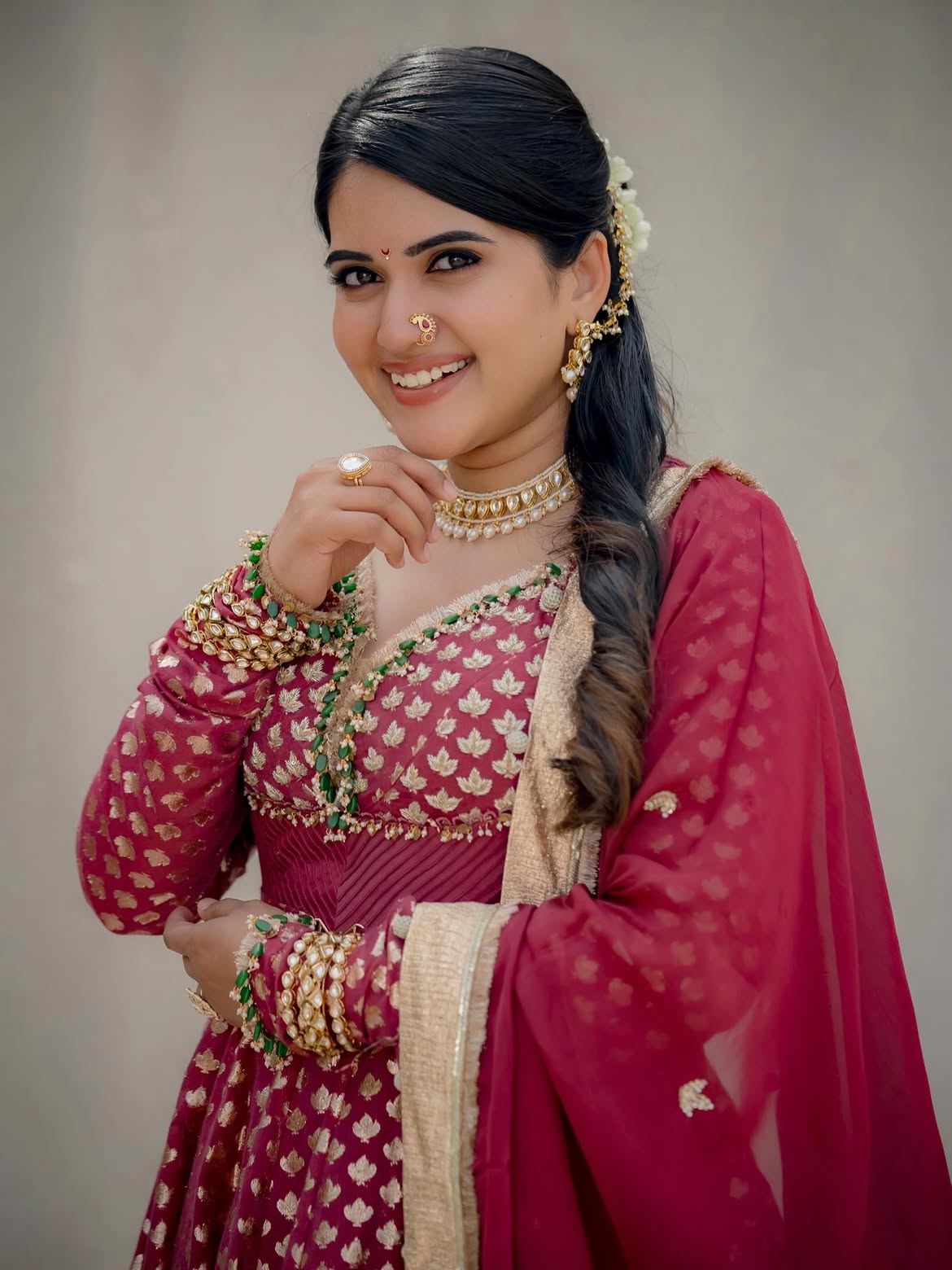 Sravanthi Chokarapu with Beautiful Nose Stud