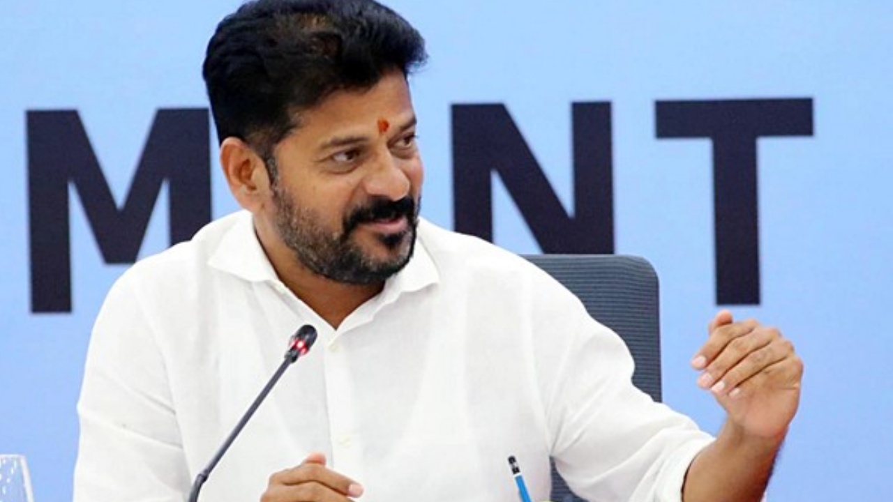 Telangana Govt : తెలంగాణ ప్రభుత్వం కీలక నిర్ణయం.. నిరుద్యోగులకు శుభవార్త.. స్వయం ఉపాధి కల్పించేలా..