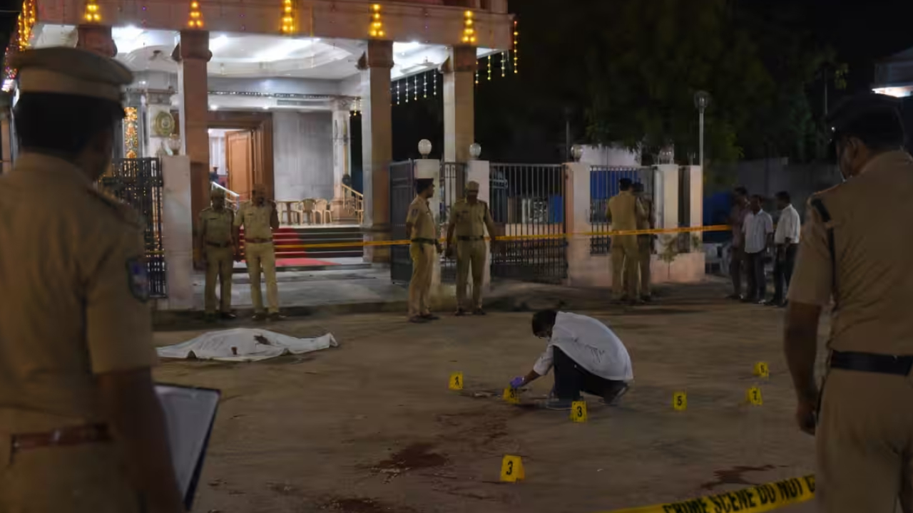 Tirupati Case : తిరుపతి జంట హత్యల మిస్టరీ ఛేదించిన పోలీసులు.. పగతోనే ఘాతుకం!