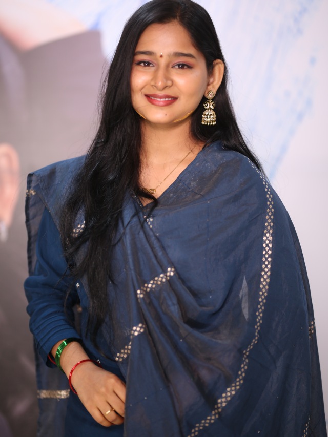 Hushar Pittalu Actress Vasavi Ganeshan