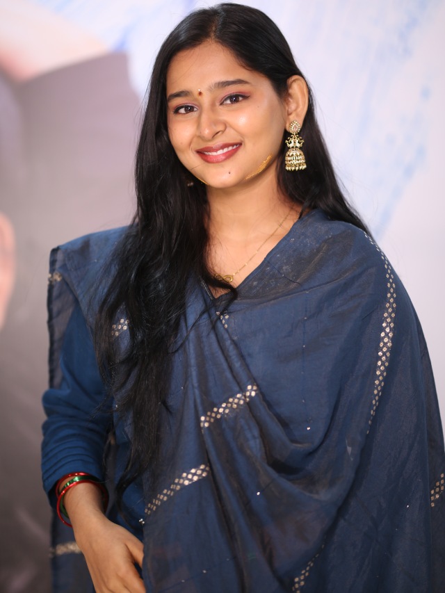 Hushar Pittalu Actress Vasavi Ganeshan