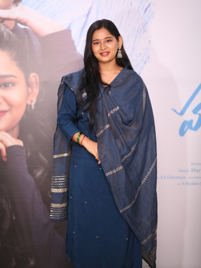 Hushar Pittalu Actress Vasavi Ganeshan