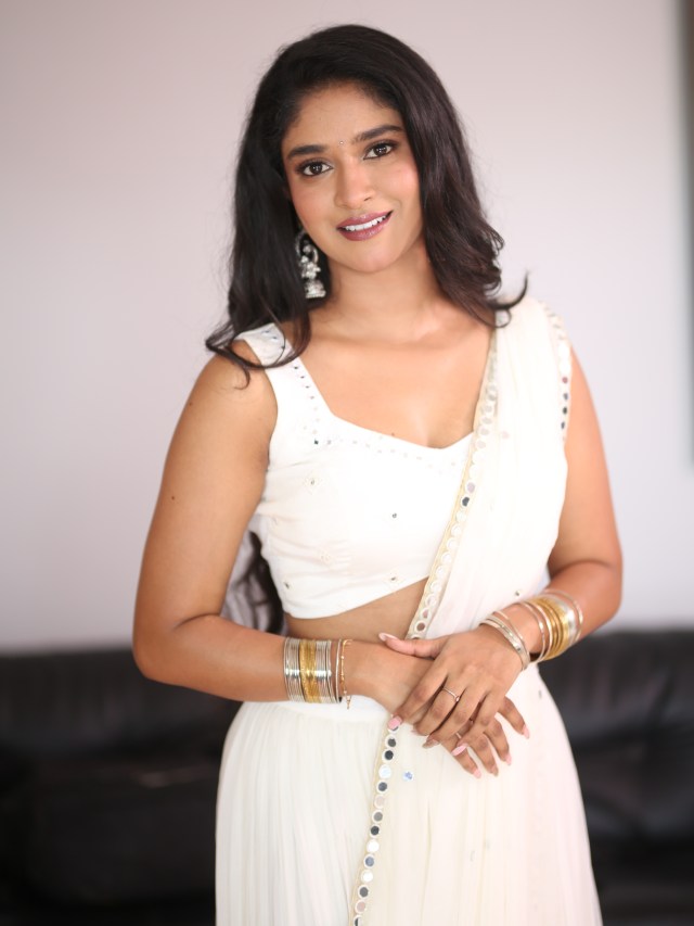 Vedha Jalandhar Stunning Looks White Dress at Ameer Log Teaser Launch Event
