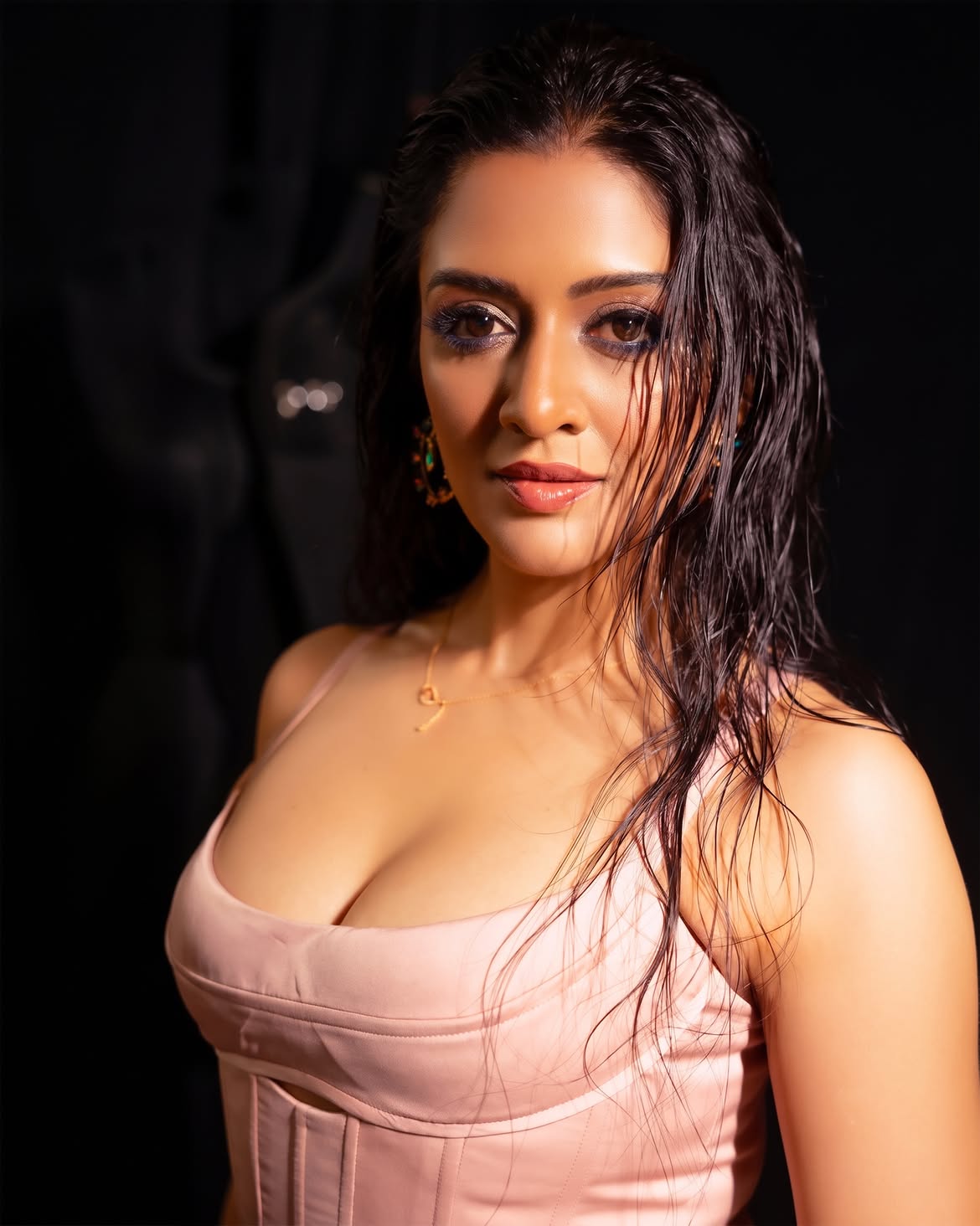 Vimala Raman Sizzling Photos