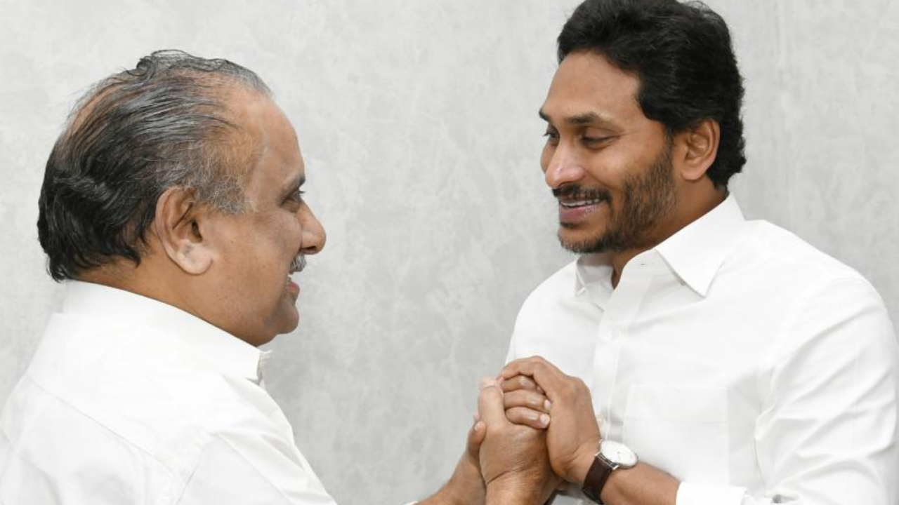 YS Jagan-Mudragada : ముద్రగడ మరణం తీరని లోటు.. పితృసమానుడిని కోల్పోయాం: వైఎస్ జగన్