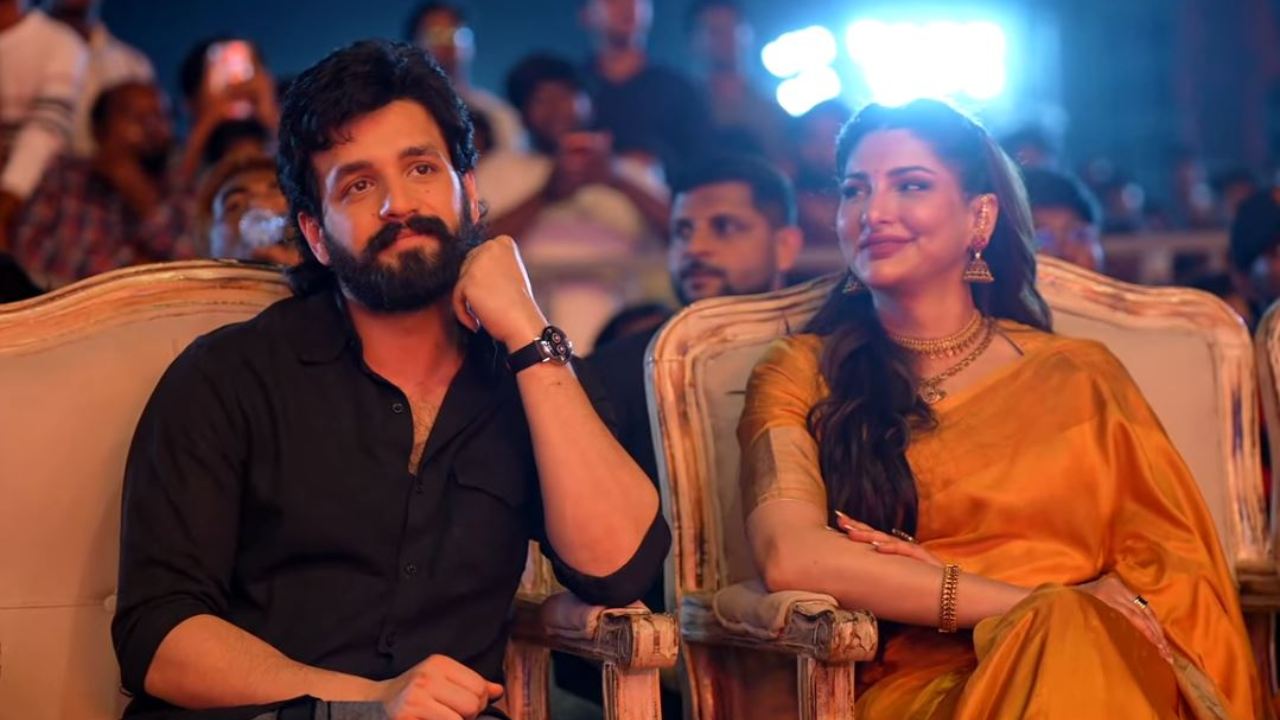 Akkineni Akhil : మా ఆవిడ సంగతి మీకు తెలీదు.. భార్య పై ఆసక్తికర వ్యాఖ్యలు చేసిన అఖిల్..