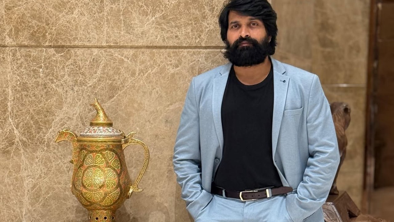 Jani Master : జానీ మాస్టర్ కు ఫిల్మ్ ఫెడరేషన్ షాక్.. క్షమాపణలు చెప్పాల్సిందే..