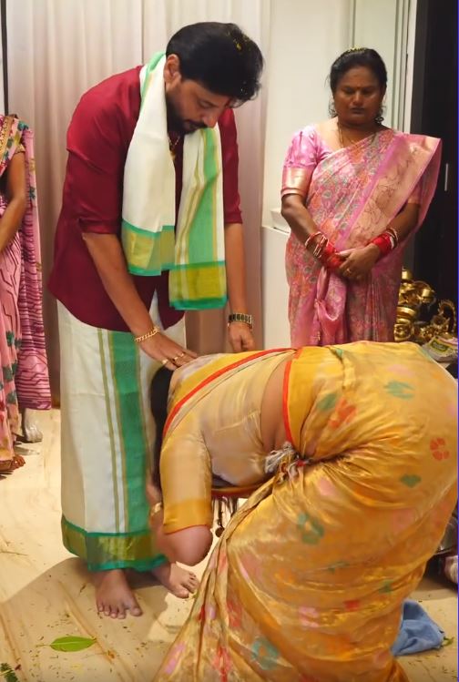 Divvala Madhuri Duvvada Srinivas Varalakshmi Vratham