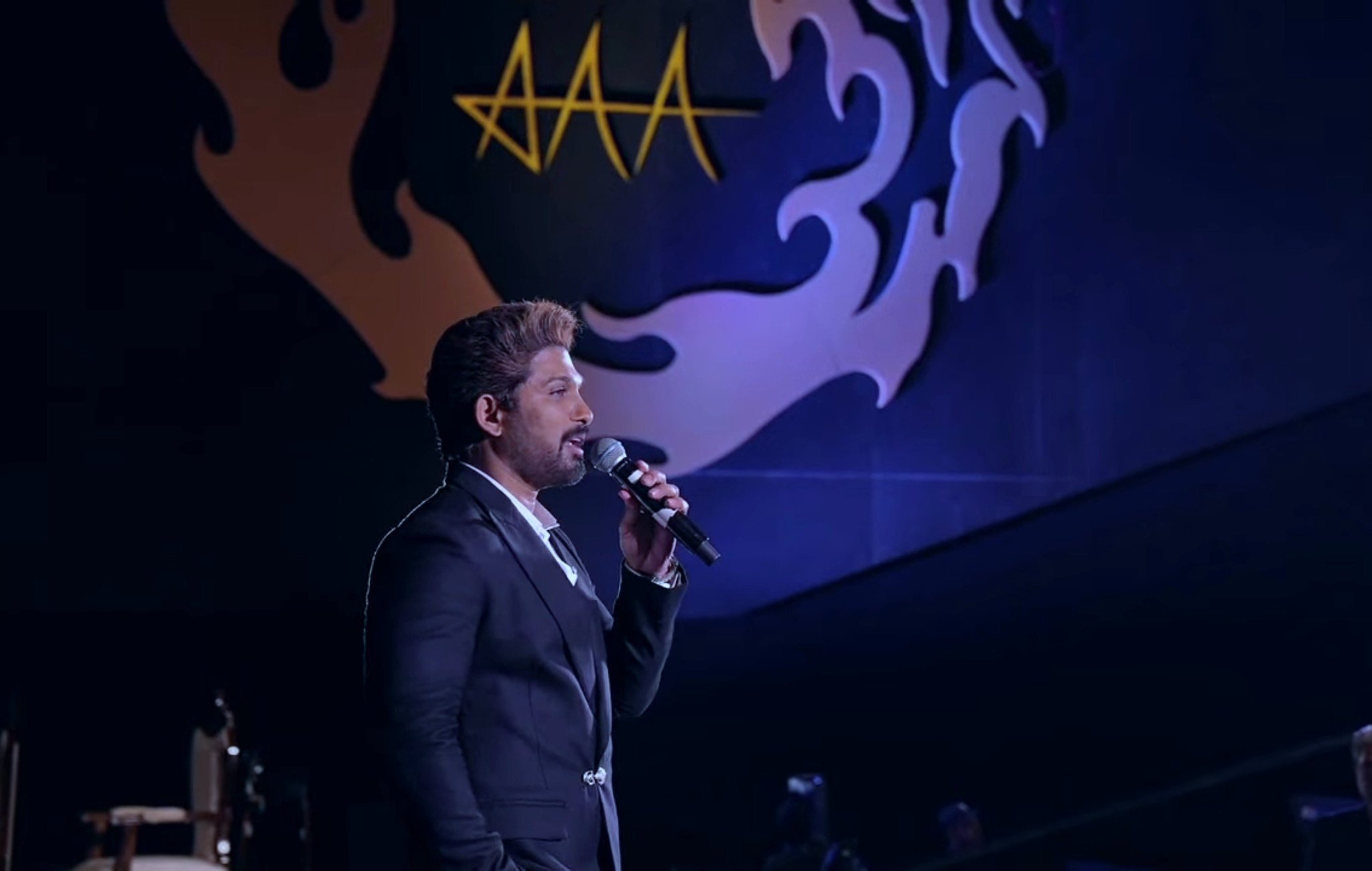 Allu Arjun New AAA Cinemas Grand Opening in Vizag
