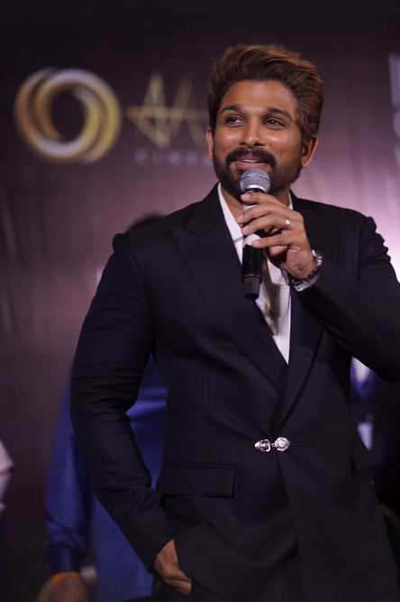 Allu Arjun New AAA Cinemas Grand Opening in Vizag