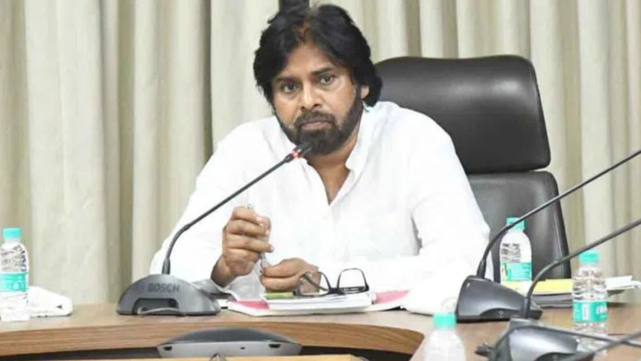 AP Deputy CM Pawan Kalyan : కేరళకు ఏపీ డిప్యూటీ సీఎం పవన్ కల్యాణ్.. 20రోజులు అక్కడే.. కారణం ఇదే..
