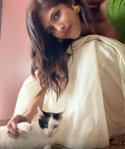 RGV Actress Aaradhya Onam Special Photos