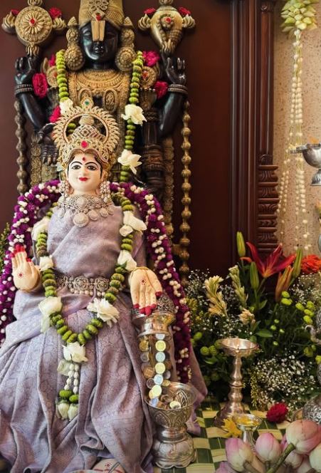 Allu Sneha Reddy Nayanika Reddy Varalakshmi Vratham