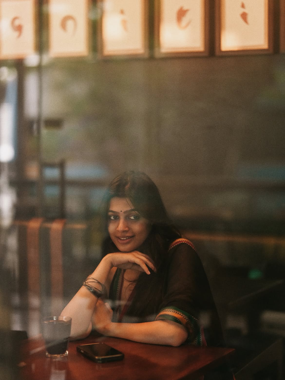 Ananthika Sanilkumar Stunning Looks in Black Saree