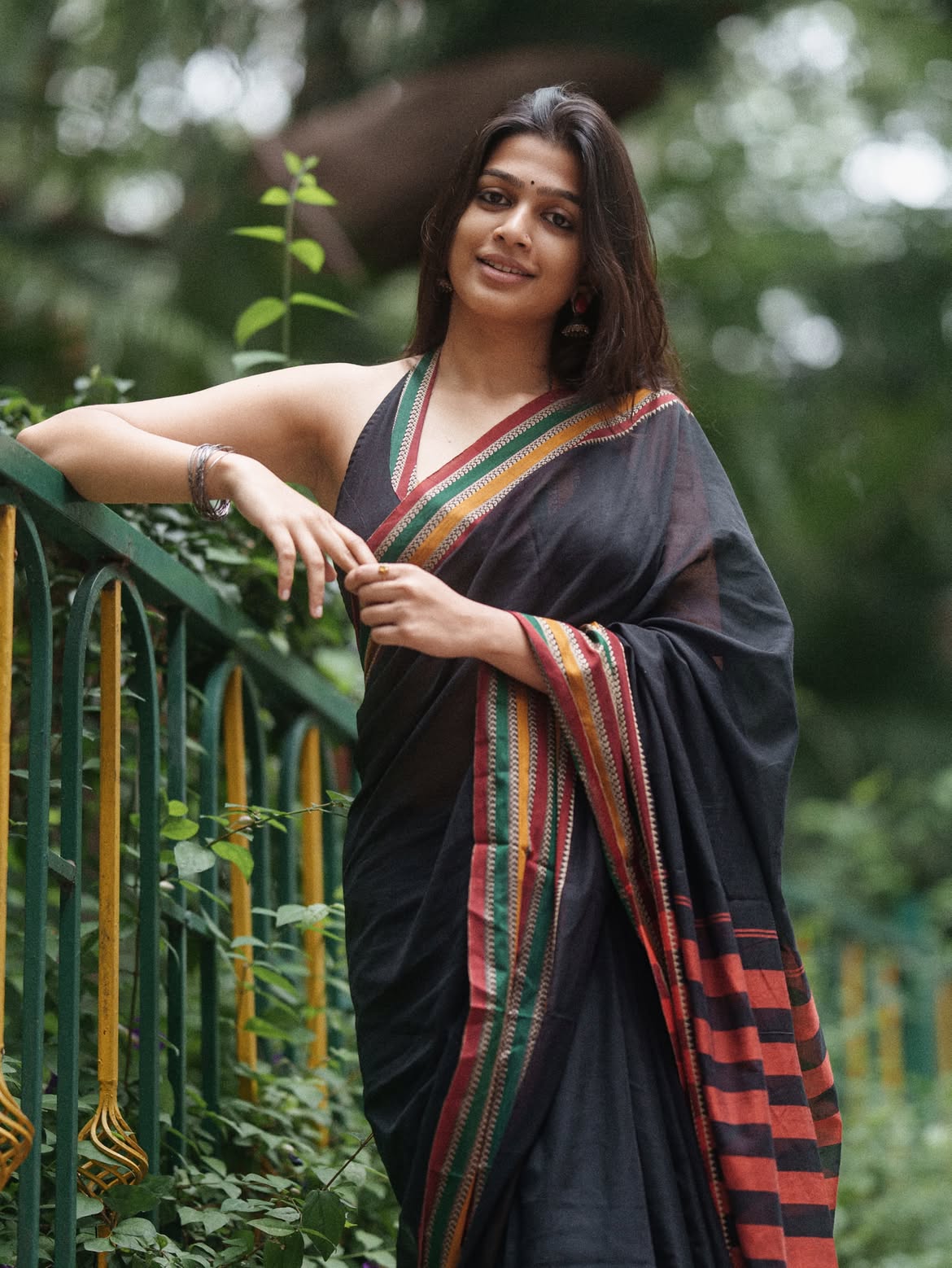 Ananthika Sanilkumar Stunning Looks in Black Saree