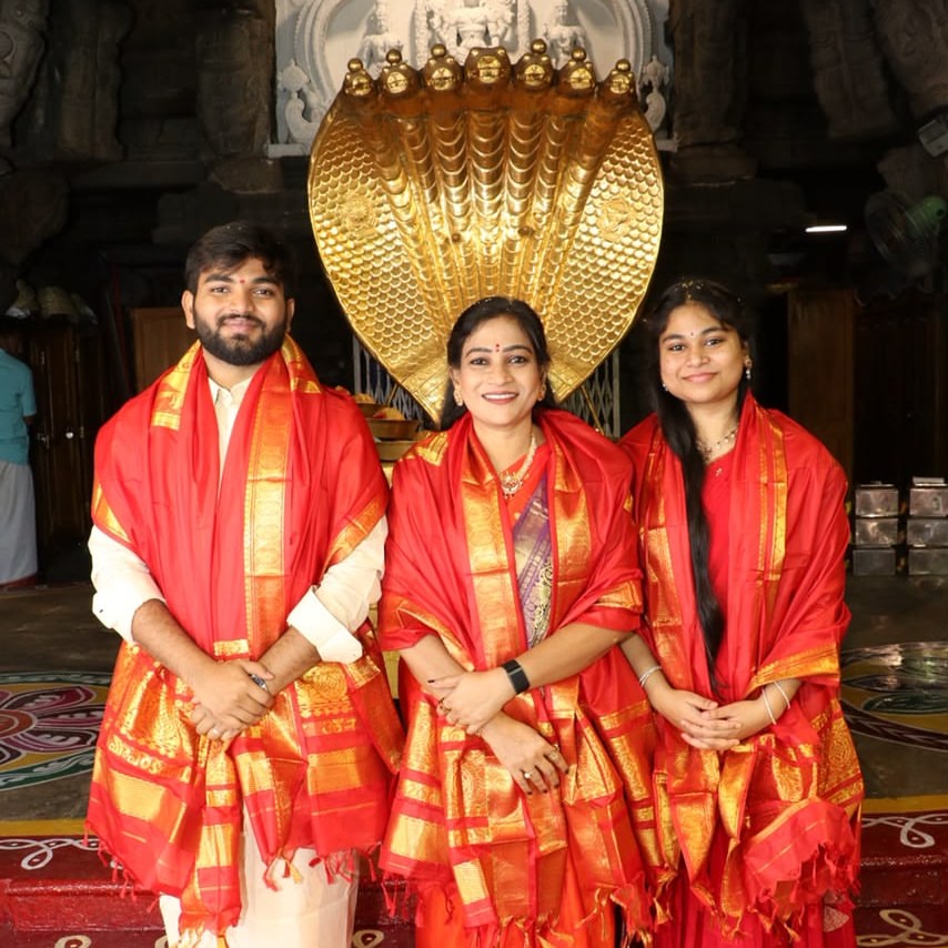 AP Home Minister Vangalapudi Anitha Visits Tirumala Temple with Family