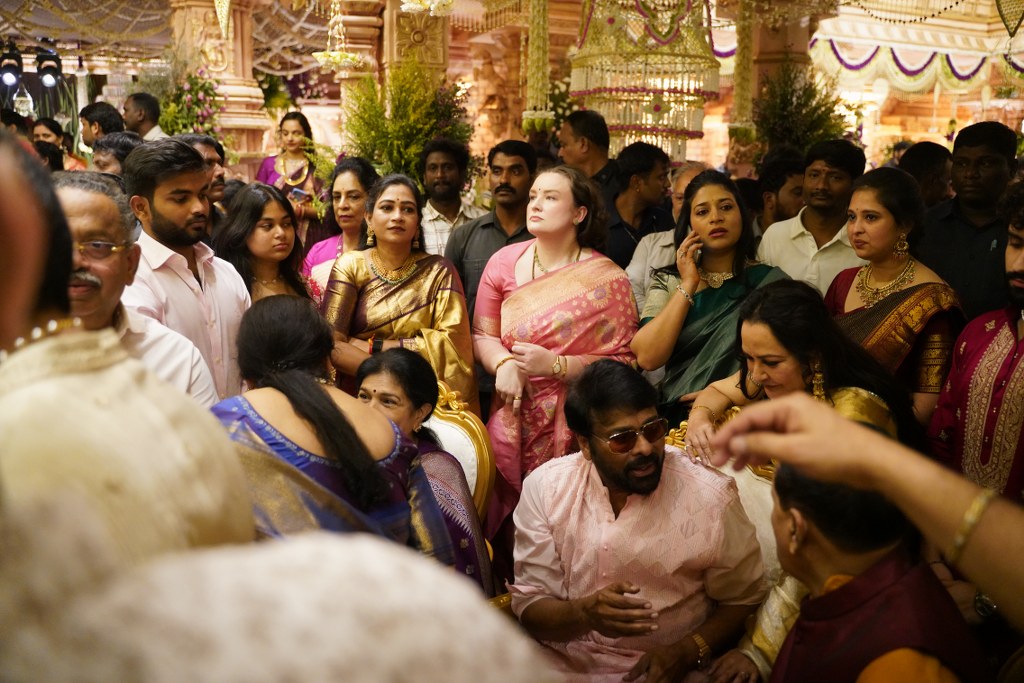 Anna Konidela Attends Bandla Ganesh Daughter Janani Marriage
