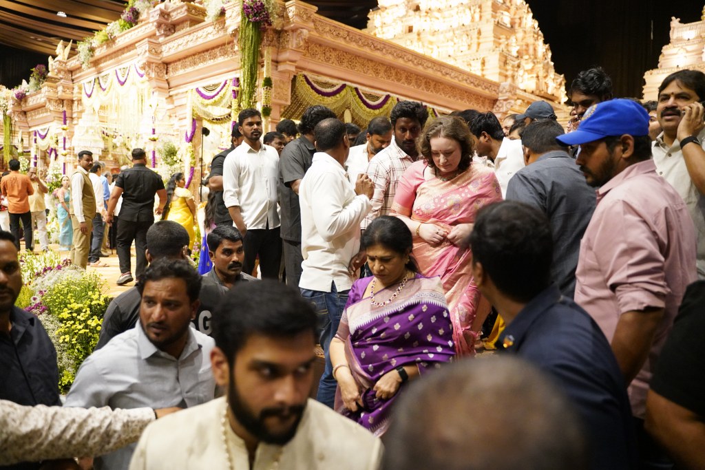 Anna Konidela Attends Bandla Ganesh Daughter Janani Marriage