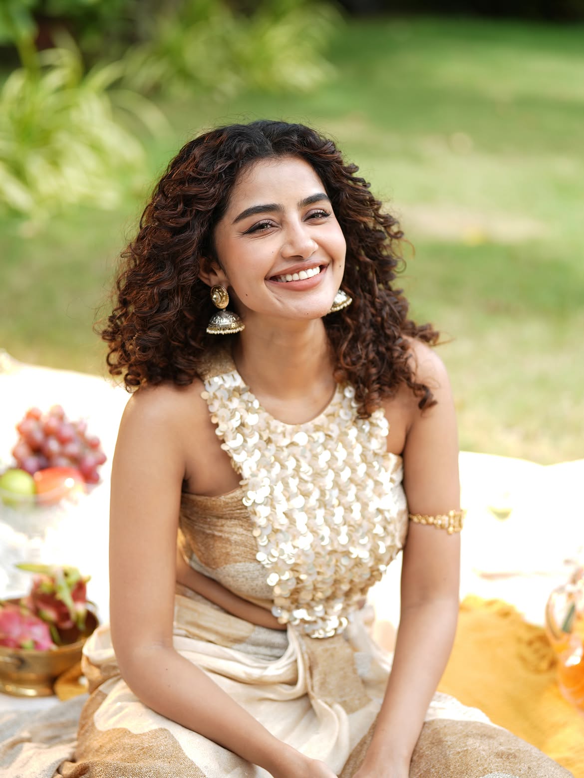 Anupama Parameswaran Stunning Looks with Fruits and Flowers