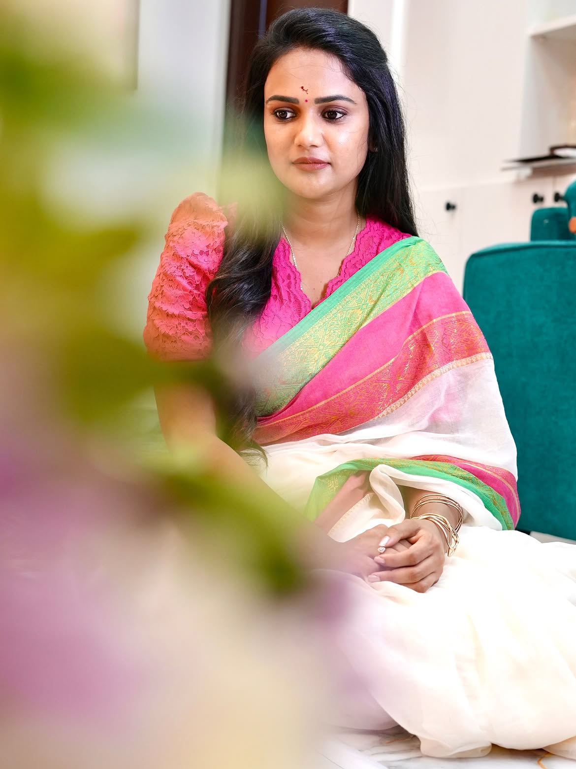 Ariyana Glory Traditional Looks