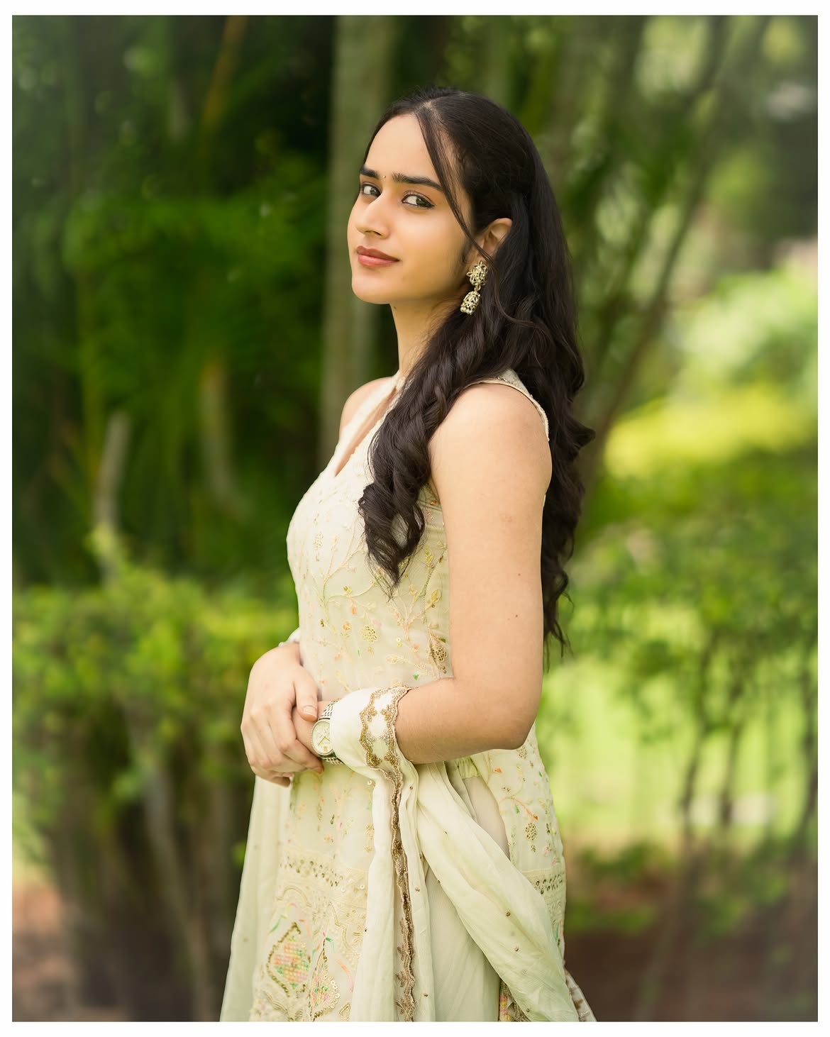 Tollywood Trending Anchor Charmilla Nalluru