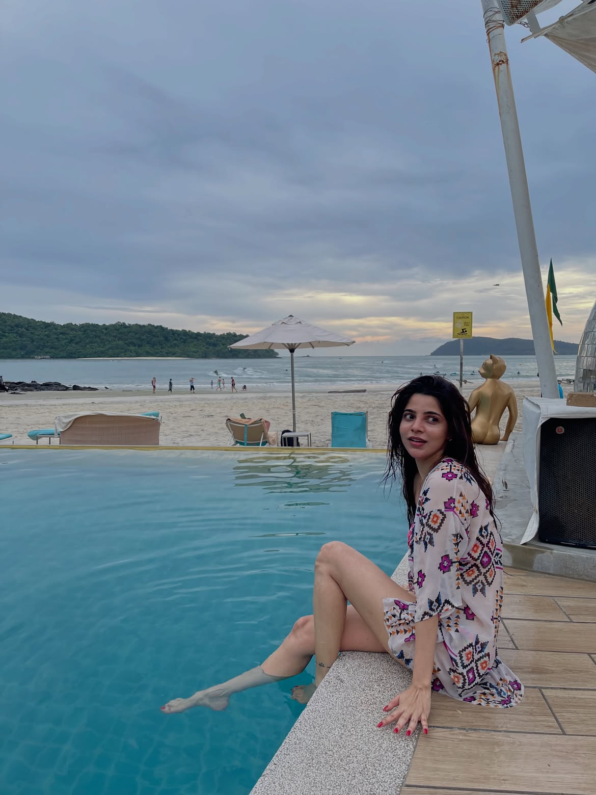 Divyabharathi Sizzling Photos from Malaysia Vacation