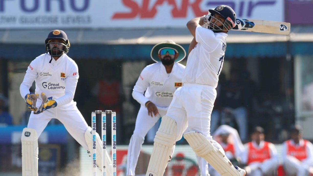 IND vs SL : శ‌నివారం నుంచే భార‌త్ వ‌ర్సెస్ శ్రీలంక టెస్టు మ్యాచ్‌.. జియో హాట్‌స్టార్‌, స్టార్‌స్పోర్ట్స్‌ల‌లో రానే రాదు.. ఫ్రీగా ఎక్క‌డ చూడొచ్చంటే?