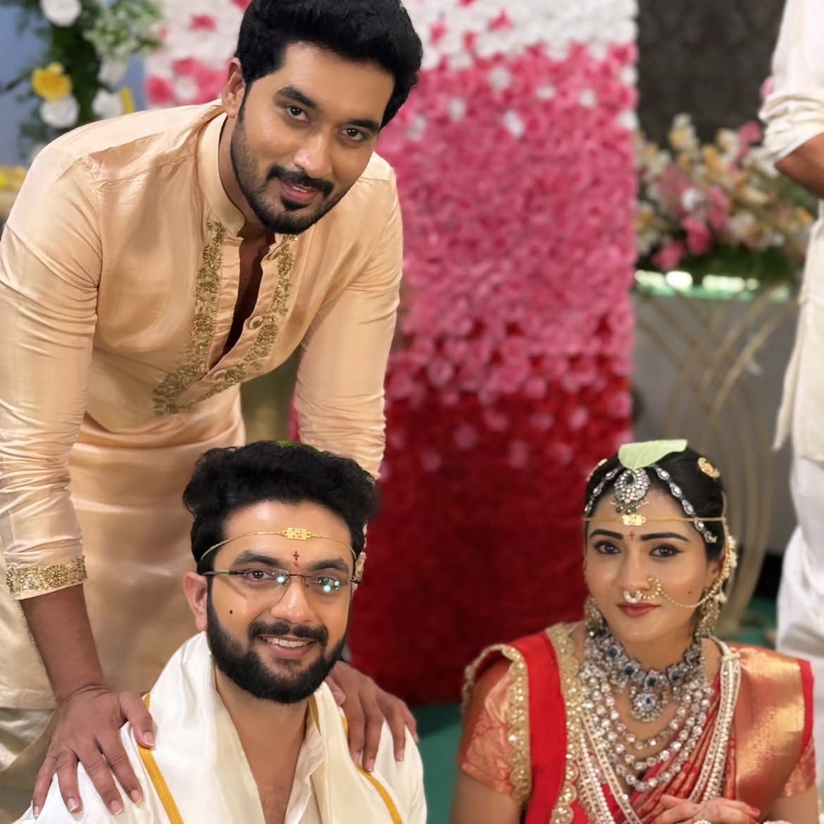 Karthika Deepam Serial New Pair