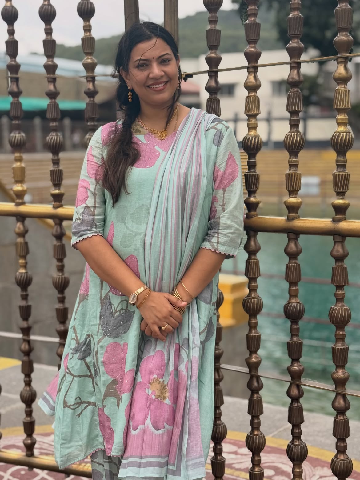 Geetha Madhuri Visits Tirumala With Family