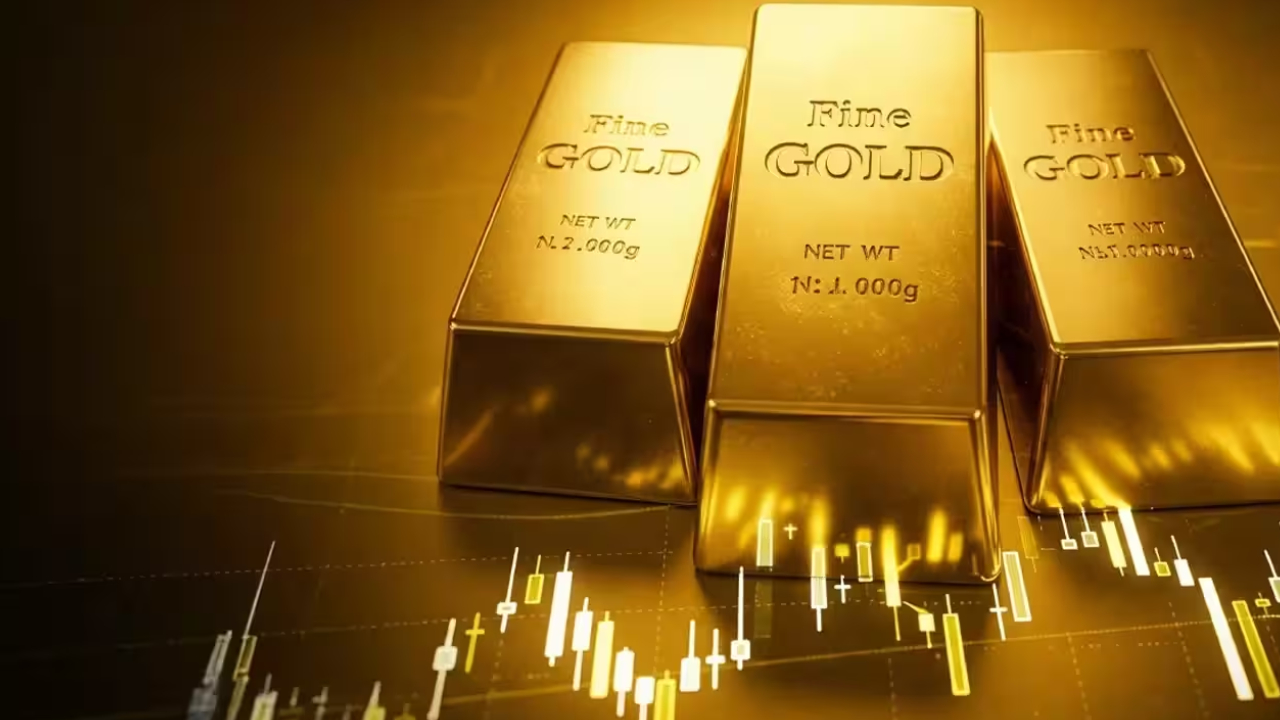 Gold Silver Price Today: పసిడి ప్రియులకు షాక్.. మళ్లీ పెరిగిన బంగారం ధరలు.. హైదరాబాద్‌లో తులం ఎంతంటే?