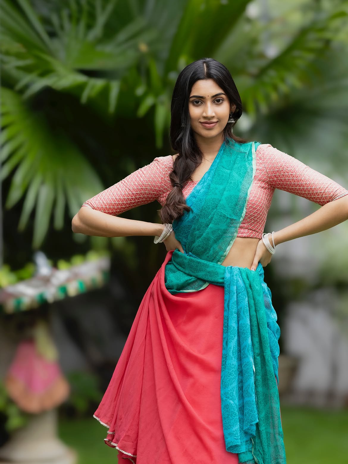 Pallaburusu Actress Gomathy Reddy Stunning Looks