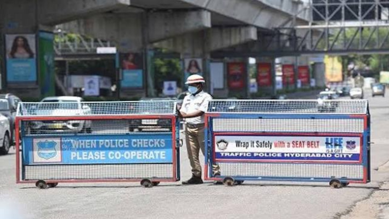 Traffic Restrictions : హైదరాబాద్ వాసులకు అలర్ట్.. ఈ ప్రాంతాల్లో నేడు, రేపు ట్రాఫిక్ ఆంక్షలు.. ప్రత్యామ్నాయ మార్గాలివే..