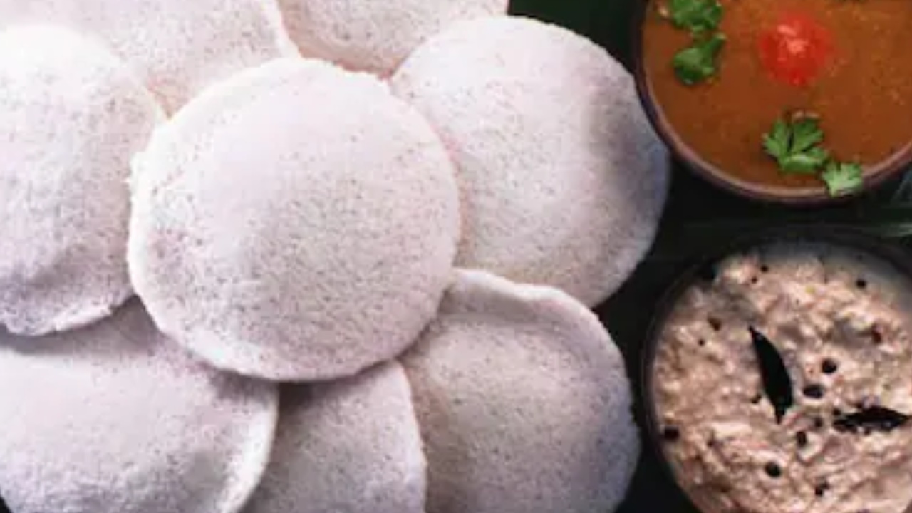 Idli Sambar : విద్యార్థులకు గుడ్‌న్యూస్.. ప్రభుత్వ పాఠశాలల్లో కొత్త మెనూ.. ఇక నుంచి ఇండ్లీ, సాంబార్