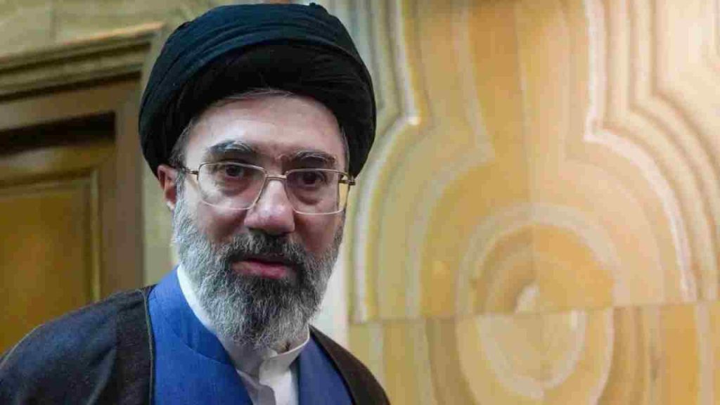 Mojtaba Khamenei: ఇరాన్ సుప్రీం లీడర్ మొజ్తబా ఖమేనీ పరిస్థితి విషమం.. అధికారిక ప్రకటనపై తీవ్ర ఉత్కంఠ!