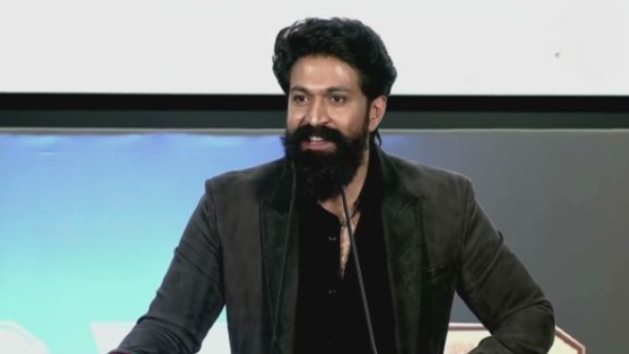Yash : స్టార్డమ్ టాక్.. కాంట్రవర్సీలో యశ్!