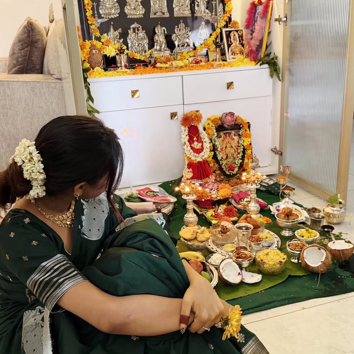 Ishwarya Vullingala Varalakshmi Vratham With Family