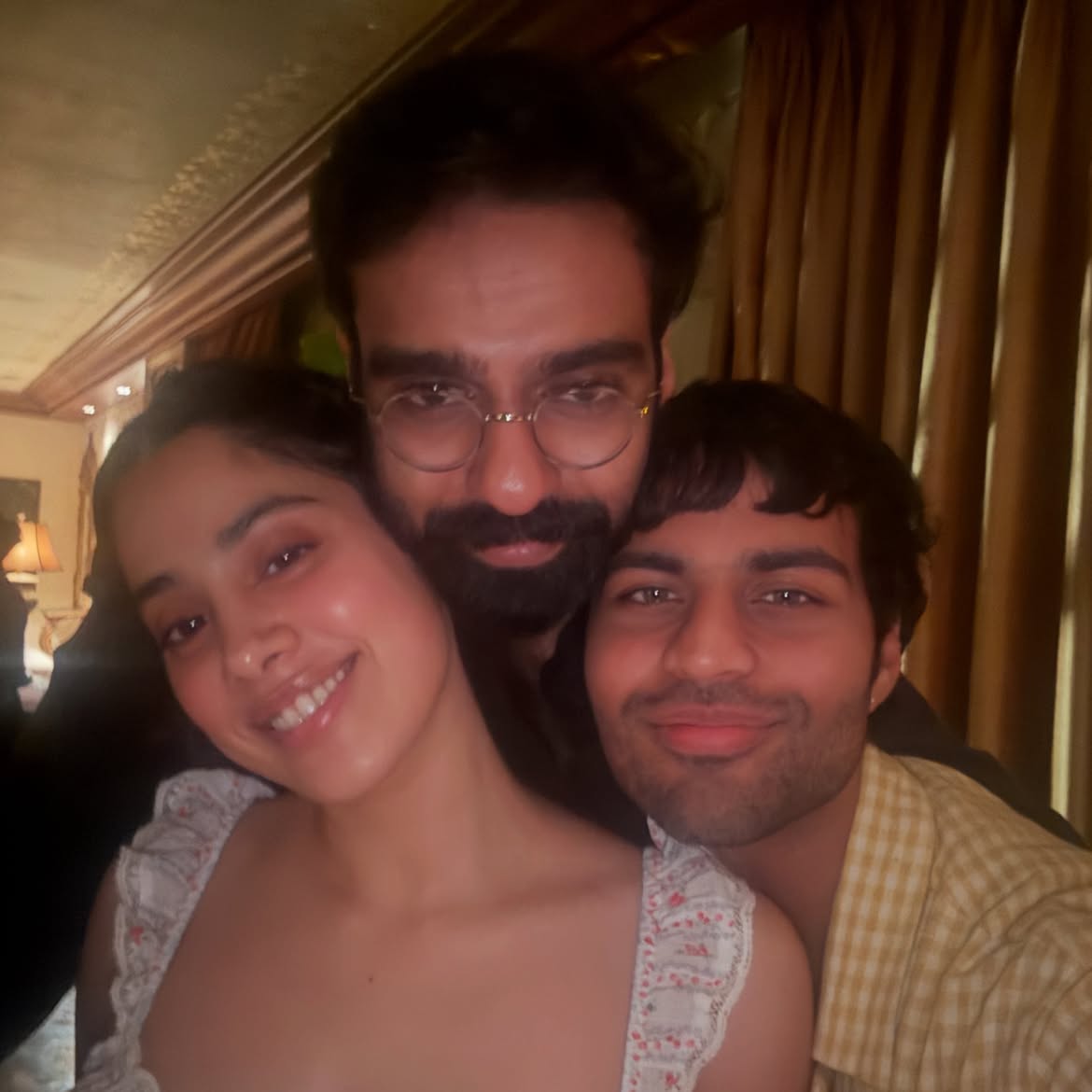 Janhvi Kapoor Enjoying Vacation with Friends