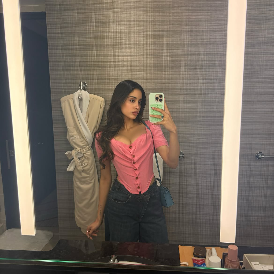 Janhvi Kapoor Enjoying Vacation with Friends