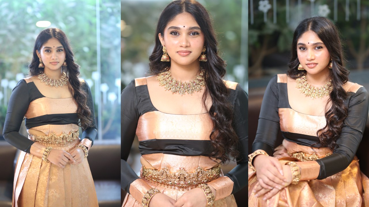 Jovika Vijaykumar Stunning Looks with Huge Ornaments
