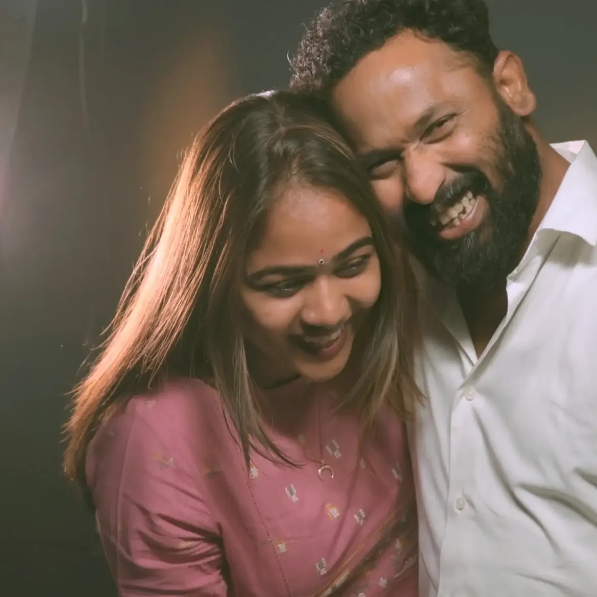 Kirrak RP Shares Cute Photos with his Wife