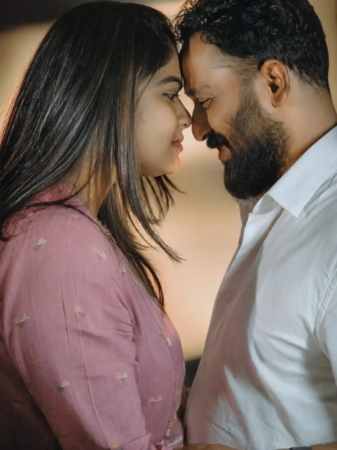 Kirrak RP Shares Cute Photos with his Wife